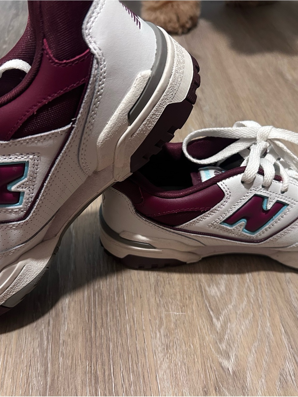 New Balance 550 Sneakers